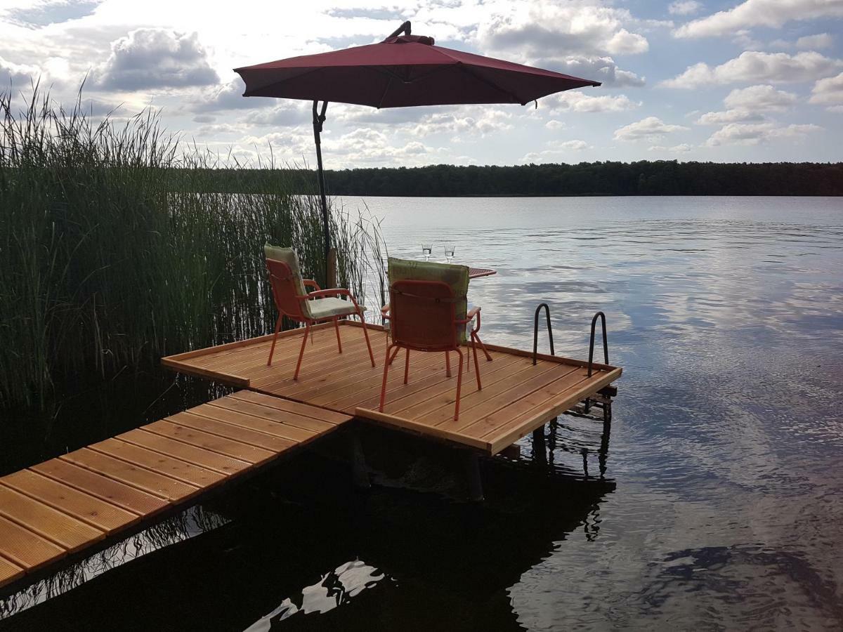 Zeuthen Ferienwohnung Am See, Stadtgrenze Berlin Dış mekan fotoğraf